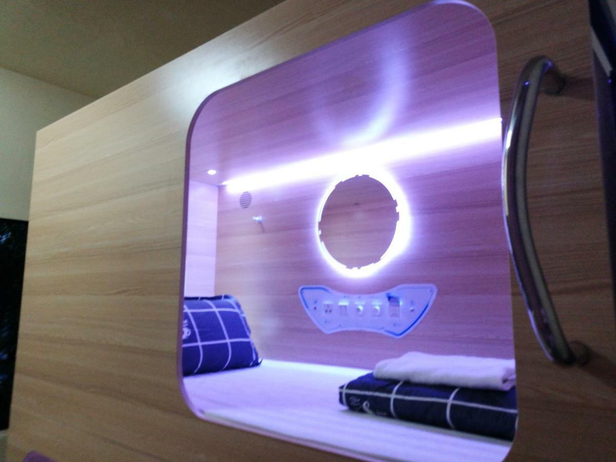 Capsulepod@Aljunied Singapura Exterior foto