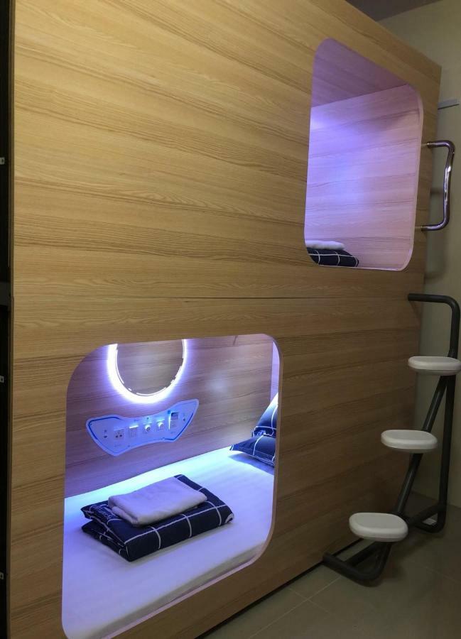 Capsulepod@Aljunied Singapura Exterior foto