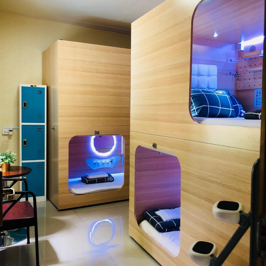 Capsulepod@Aljunied Singapura Exterior foto